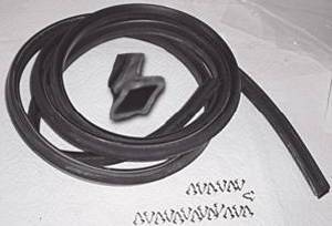 WEATHERSTRIP W/ CLIPS -DOOR BOTTOM, 4-DOOR Photo Main