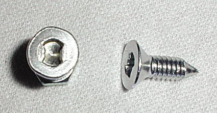 Clutch outlet head screws